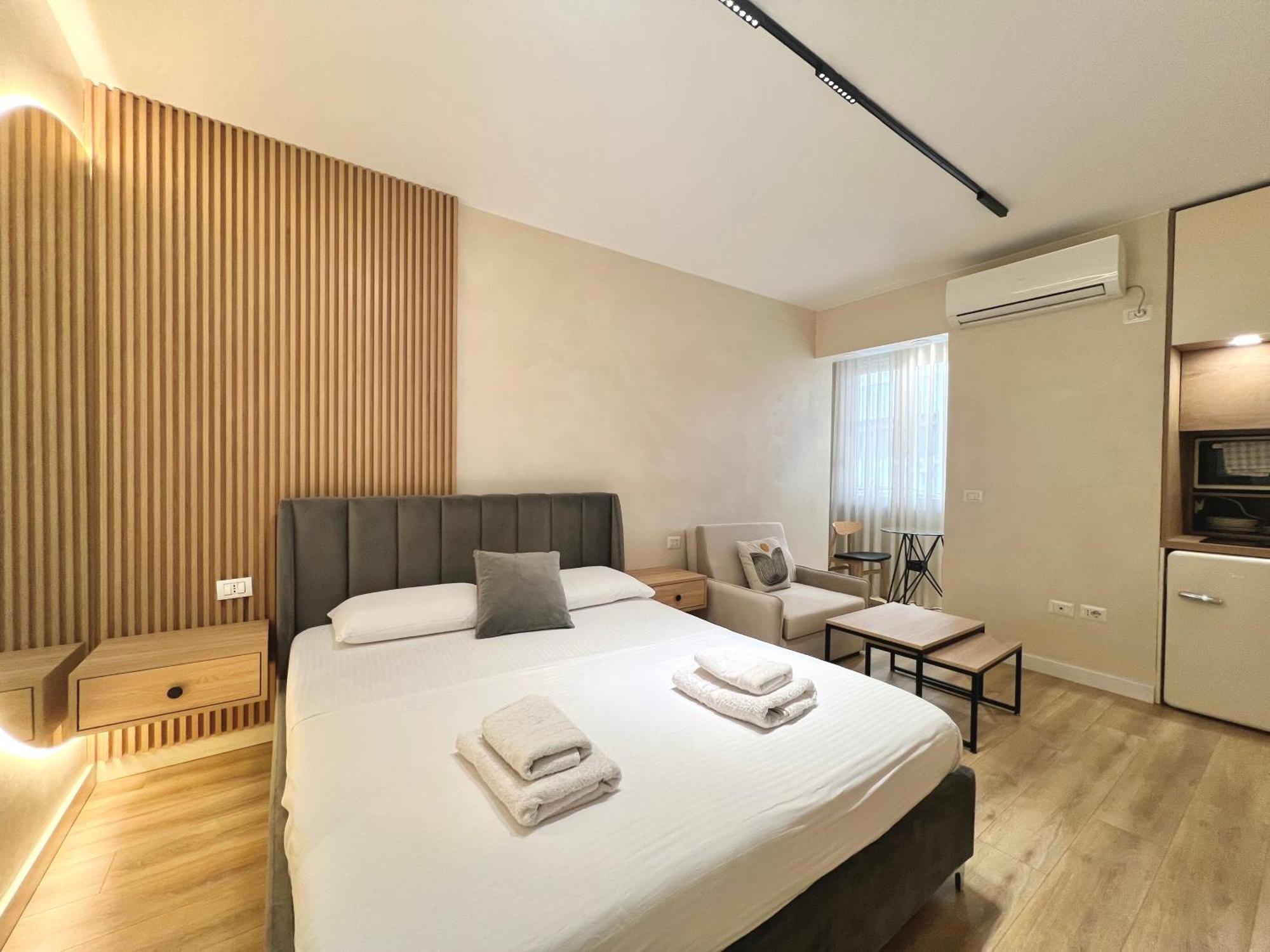 Syncron Apartments In The Center Of Tirana Exterior foto