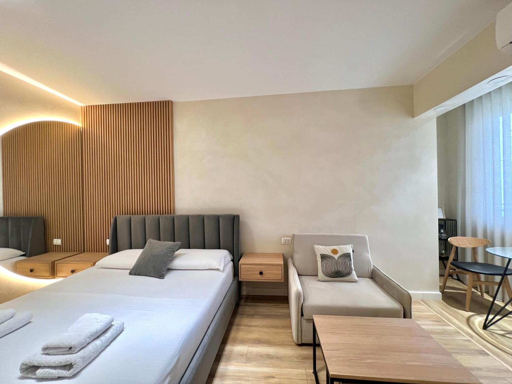 Syncron Apartments In The Center Of Tirana Quarto foto