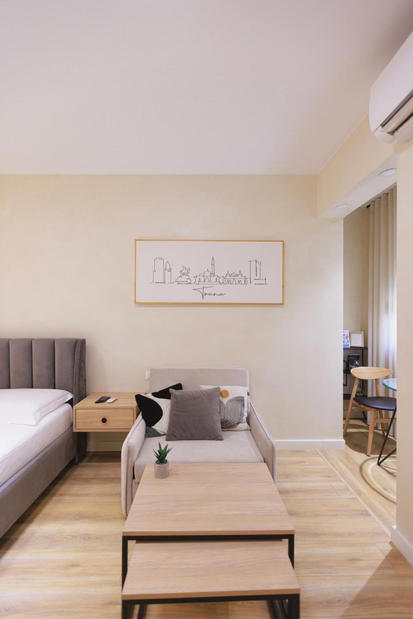 Syncron Apartments In The Center Of Tirana Exterior foto
